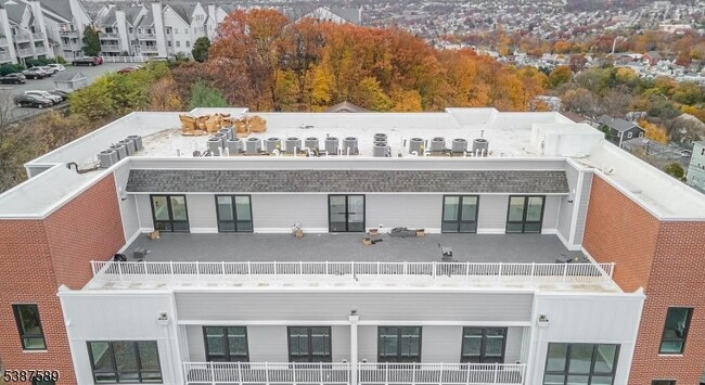 Photo - 318 Dixon Ave Unit 403