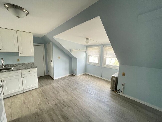 Photo - 221 Calef Rd Unit #3