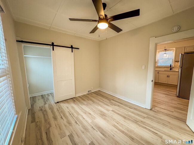 Photo - 74 Stewart St