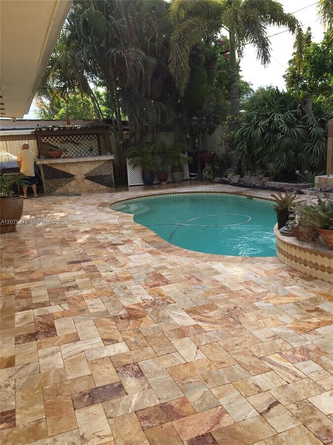Photo - 3889 NW 5th St
