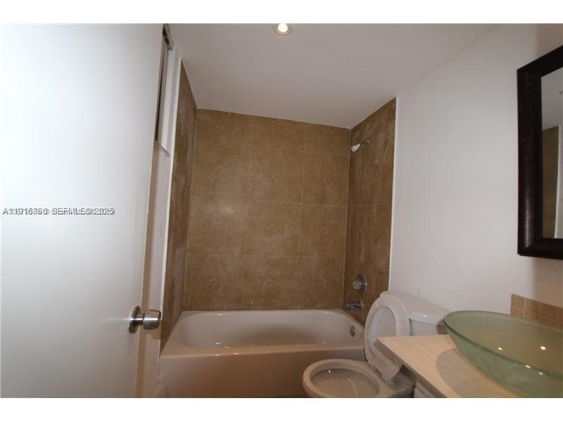 Photo - 525 W 69th St Unit 209