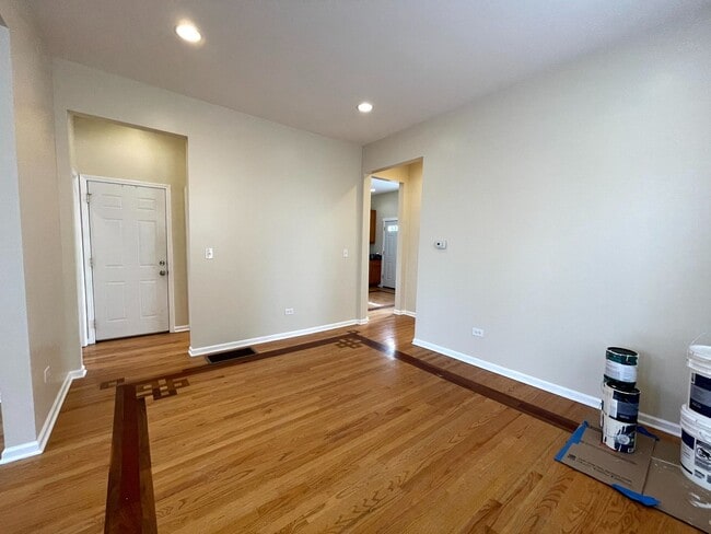 Photo - 2809 W Wabansia Ave Unidad 2