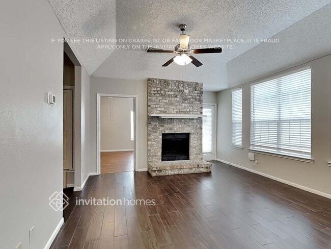 Photo - 922 Gaynor Ave