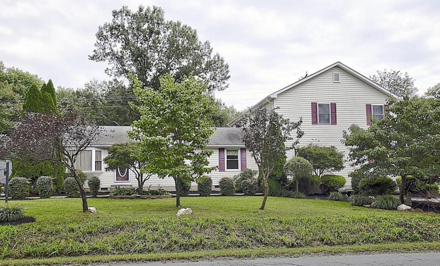 Photo - 7445 Carver Rd