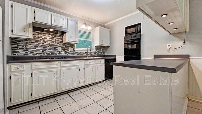 Photo - 1201 Neal Pickett Dr