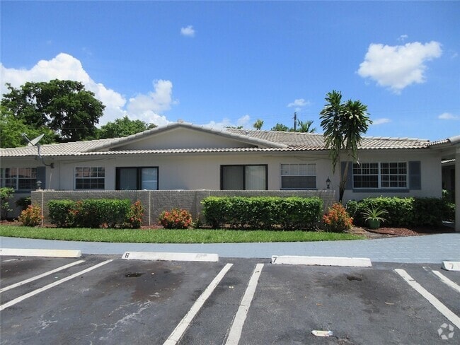 Building Photo - 8601 NW 35th St Unit 9 Rental
