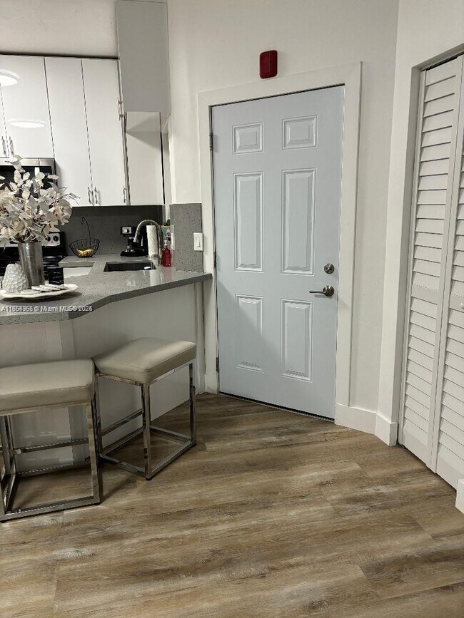 Photo - 18320 NW 68th Ave Unidad A