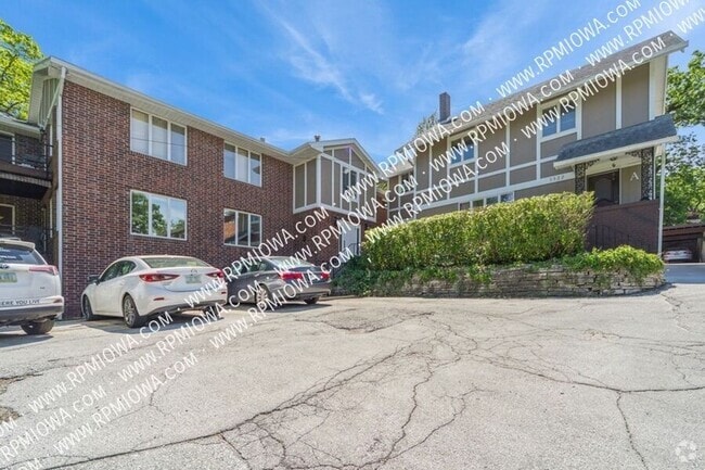 Building Photo - 5322 Ingersoll Ave Rental