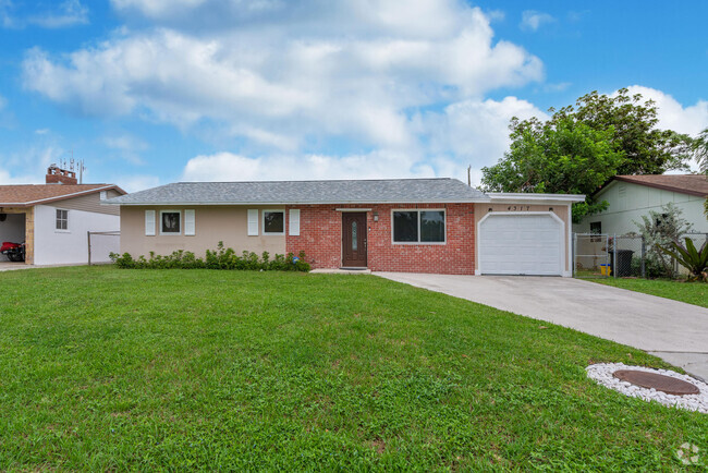 Building Photo - 4317 Applecrest Dr Rental