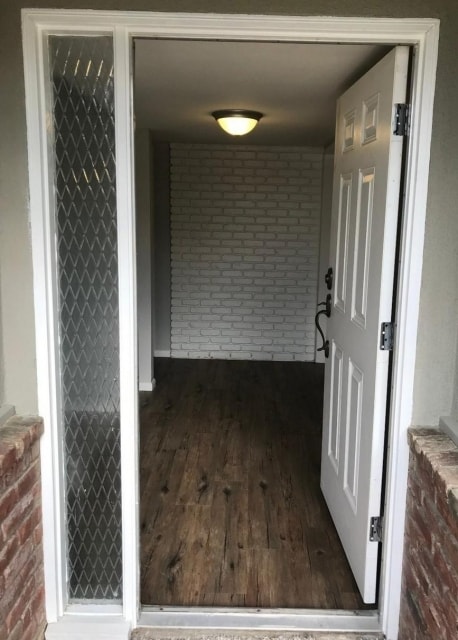 Photo - 1939 Meadowwood Ct