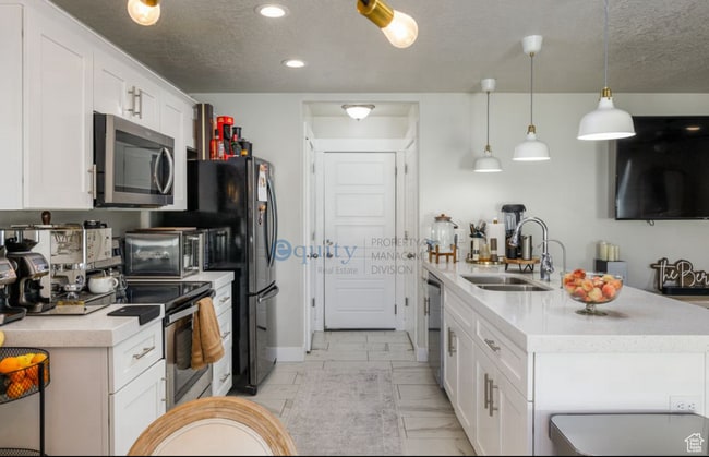 Photo - 2734 S Riverhead Dr