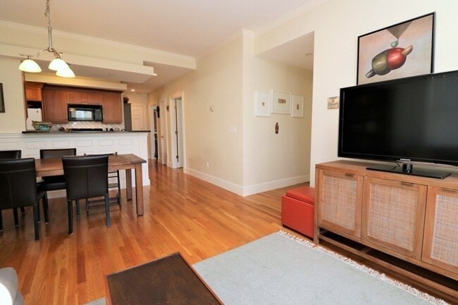 Photo - 8 Caldwell Ave Unidad 3