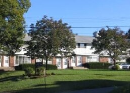 Photo - Maple Manor Apartments