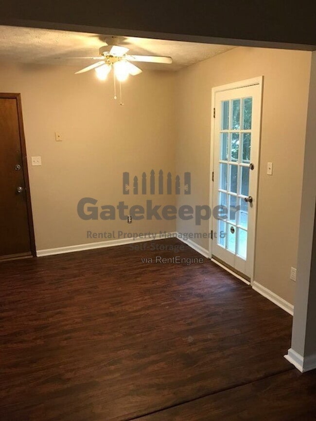 Photo - 207 Meadow Run