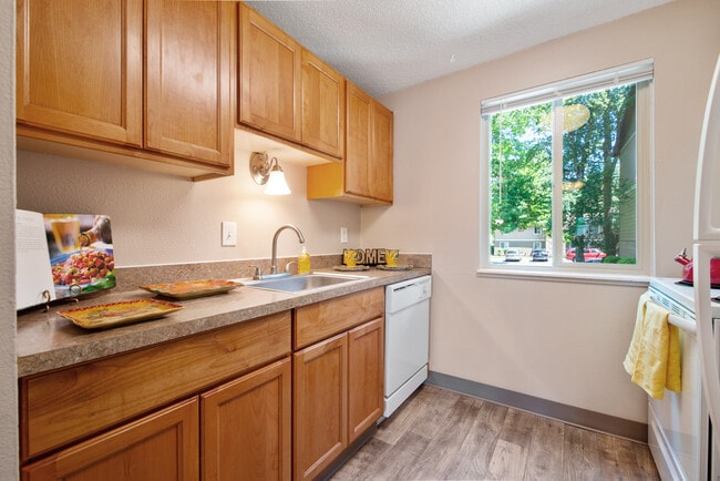 Chelan Apartments