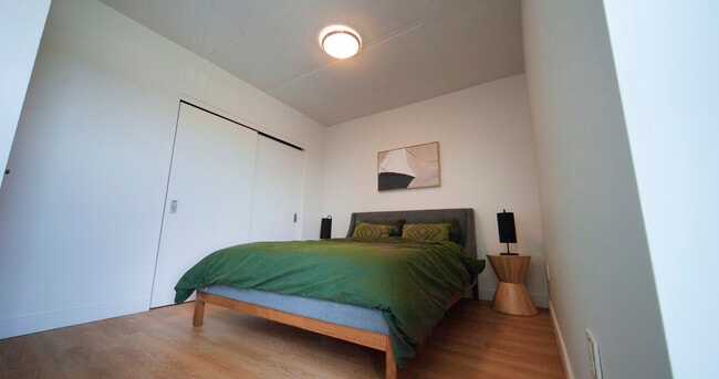 Photo - 8405 Place Saint-Charles