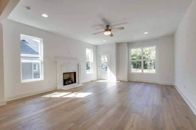 Photo - 2150 Sadler Ave