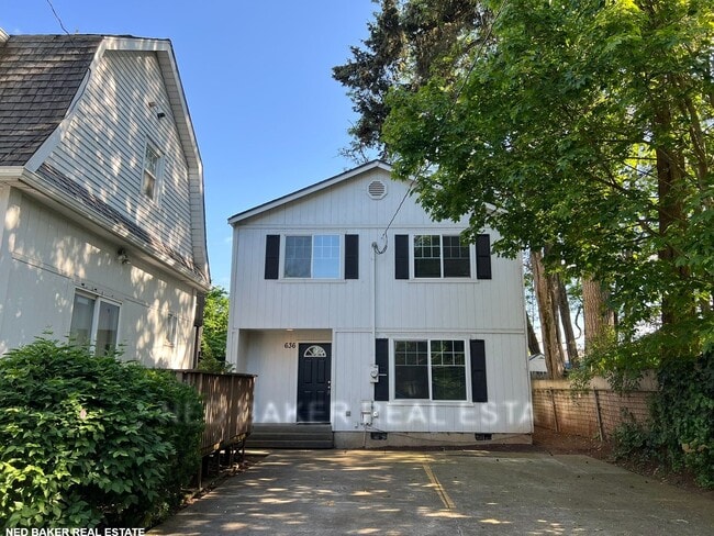 Photo - 3Bd/1.5Ba Two Story House - Available Soon! Unit 636