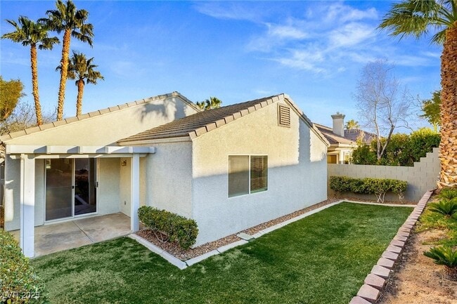 Photo - 2721 Willow Basket Ln
