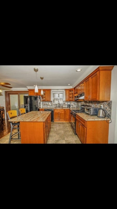 Photo - 58 E 14th St