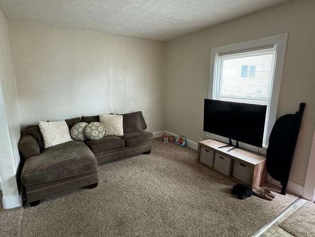 Photo - 106 Cottage St