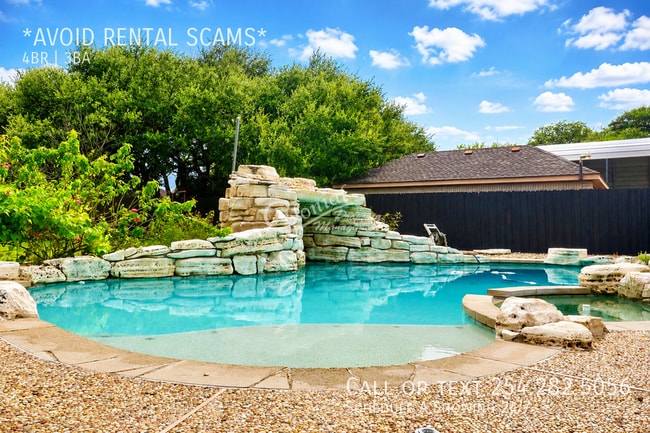Photo - 112 Jesse James Dr