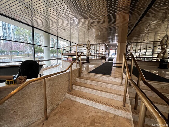 Photo - 10 Cottage Pl Unidad 4F