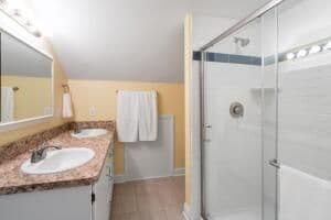 Photo - 1300 Dodge St