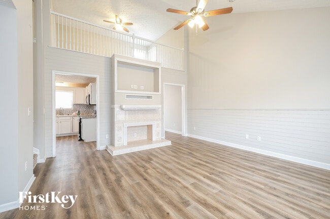 Photo - 2613 Fernwood Ave