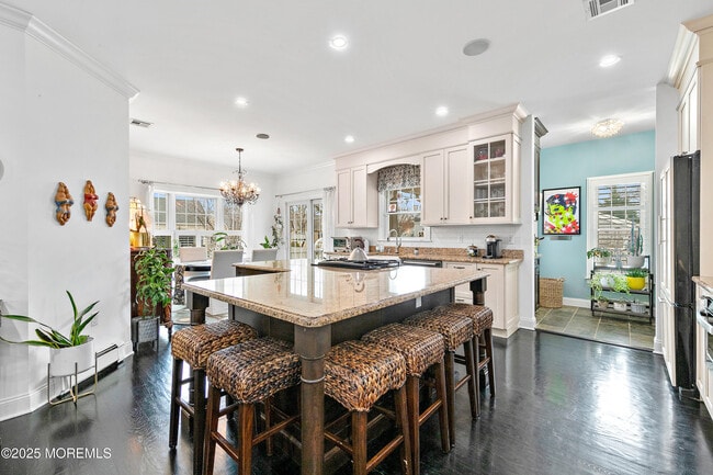 281 Cedar Ave