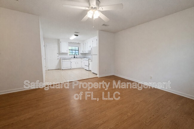 Photo - 4185 Ravenwood Dr