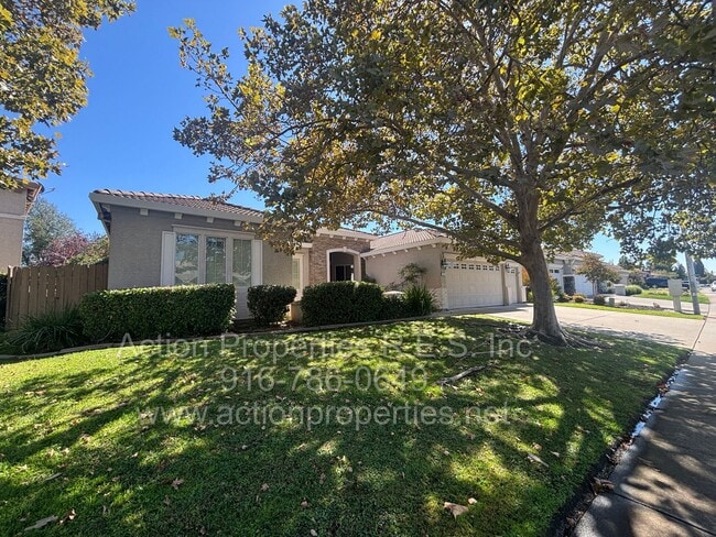 1511 Eriswell Dr