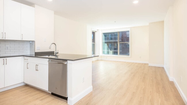 Photo - 70 Hope Ave Unit 409