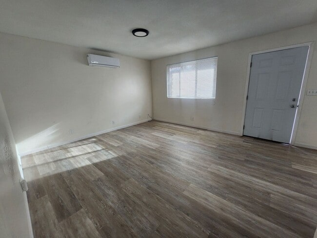 Photo - Alamo Apartments 6341 Unidad H