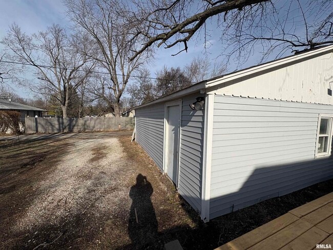 Photo - 705 E Marietta Ave