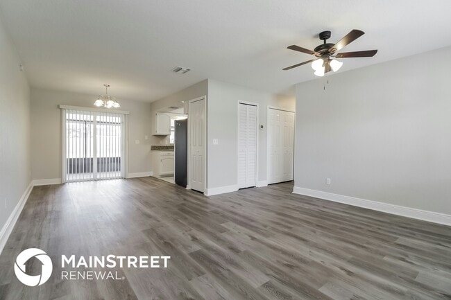 Photo - 1032 Pinder St