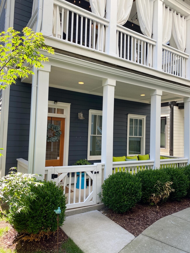 Photo - 204 Burns Ave