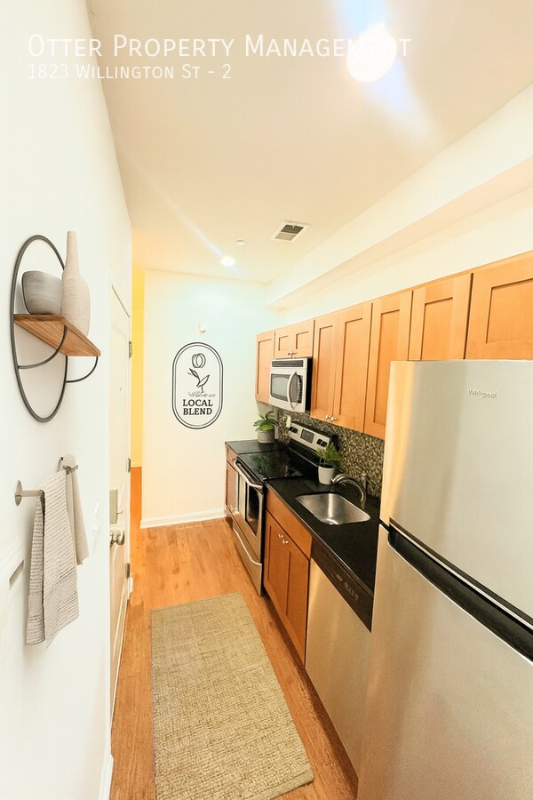 Photo - 1823 Willington St Unit 2