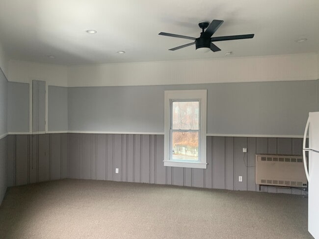 Building Photo - 11 Park St Rental