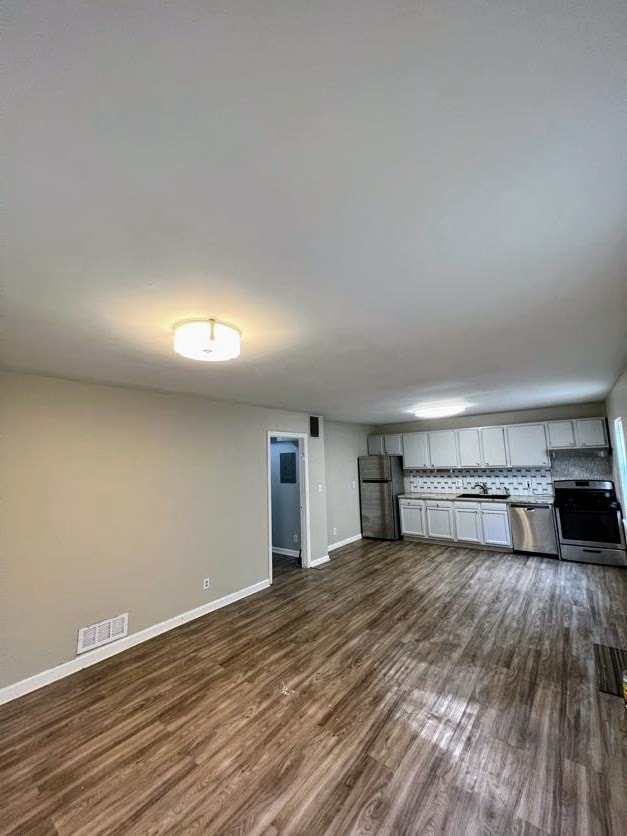 Photo - 1011 Curran St NW