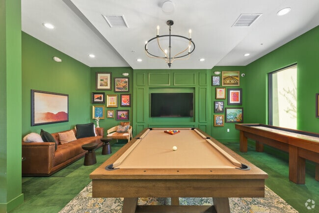 Game Room - The Kingsley Luxury Apartments