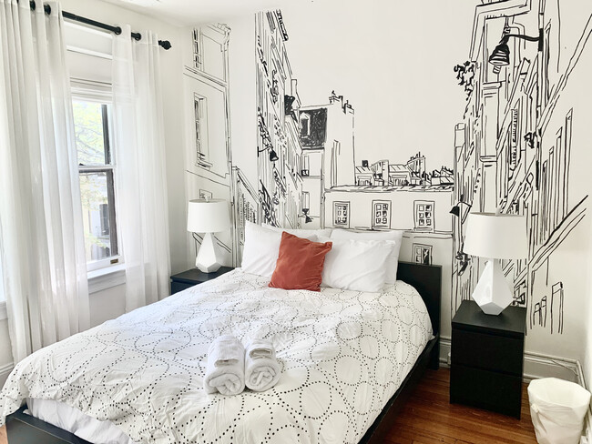 Photo - 1731 Church St NW