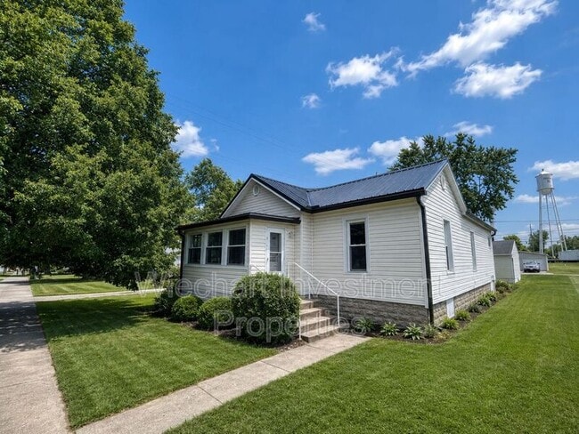 Photo - 313 E Highland Ave