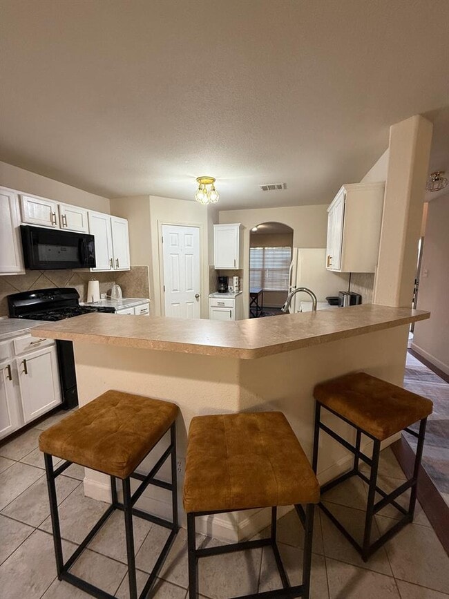 Photo - 168 Dolomite Dr