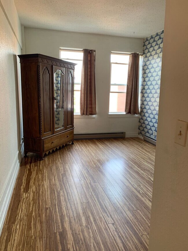 Two bedroom in the Placer downtowndog neg... Condo Unit 5K Condo for