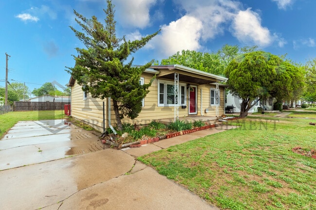 Photo - 2328 W Crawford St