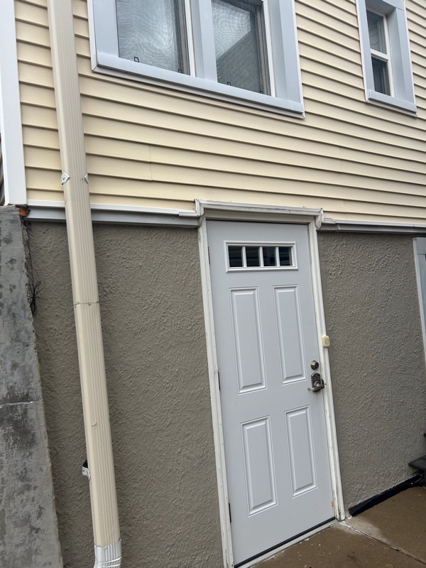 Photo - 4113 N McVicker Ave