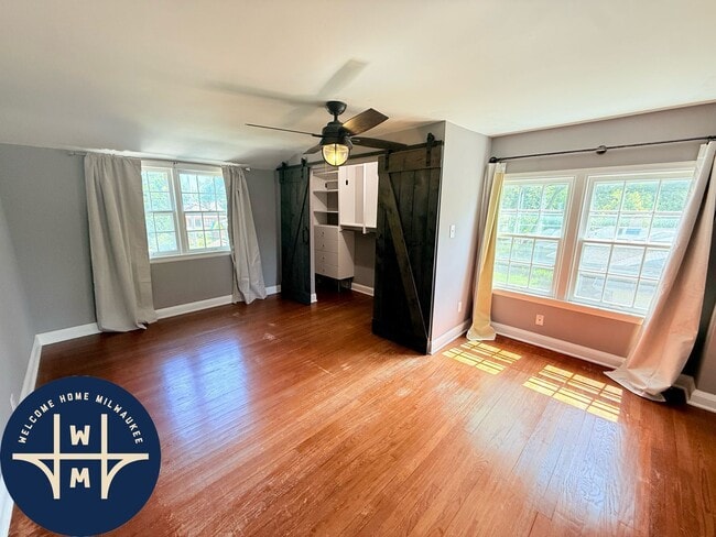 Photo - 10431 W Hillside Ave