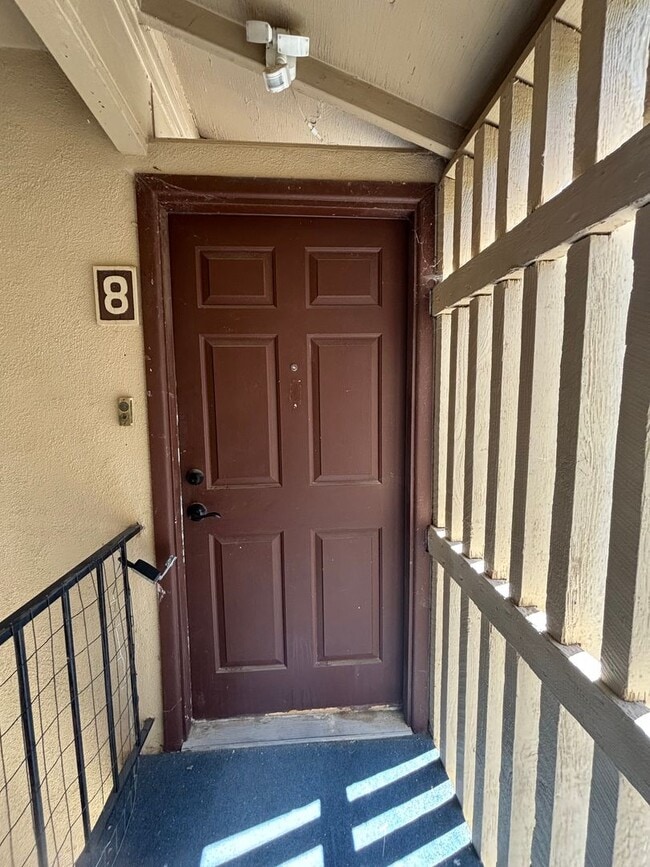 Photo - 21301 Lake Shore Dr Unit 21301 Lakeshore Dr. #8