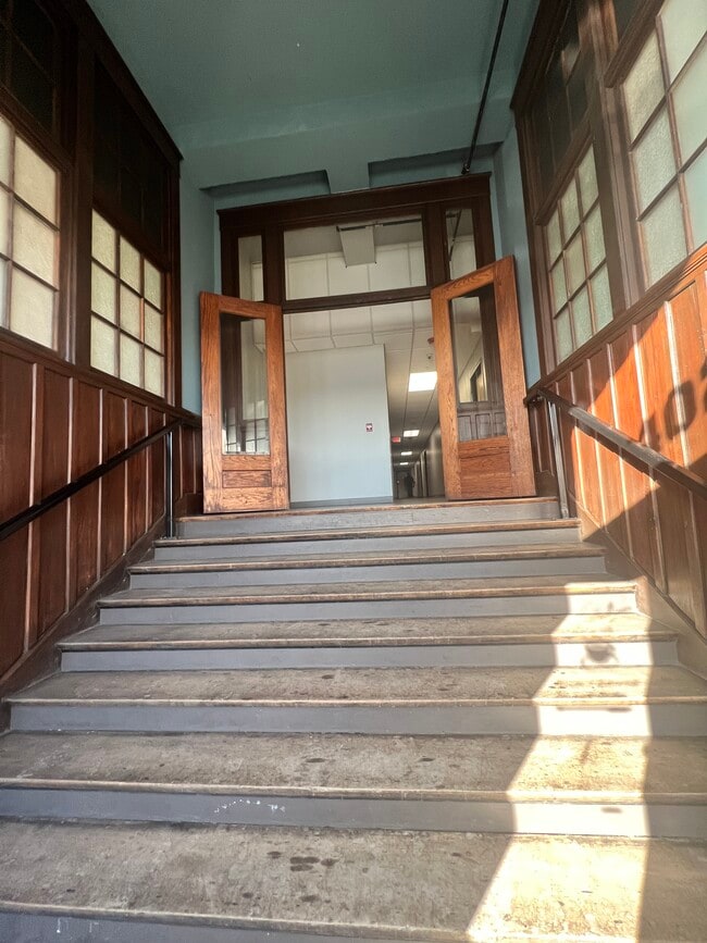Halligan Coffee Company Lofts